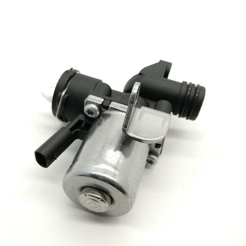 HEATER WATER PUMP M272