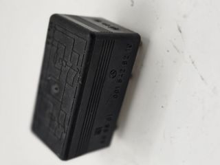 RELAY CONTROL  R129  USED