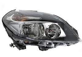 RH HEADLIGHT W246