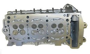 RH CYLINDER HEAD OM642