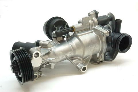 WATER PUMP M270