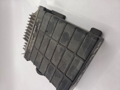 KE CONTROL UNIT W201  USED