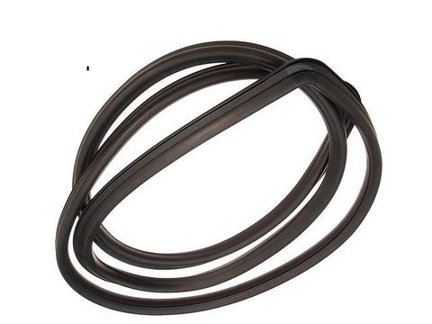 FRONT WINDSCREEN RUBBER URO