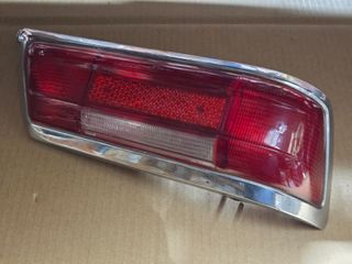 RH TAILAMP LENS R113 230SL RED USED