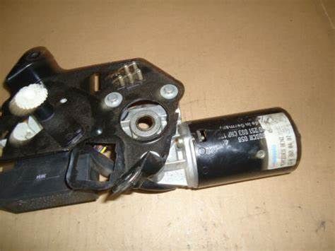 SUNROOF MOTOR W124   USED