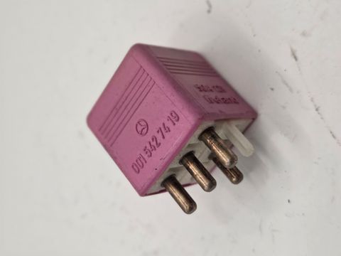 RELAY  USED