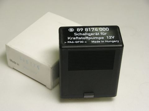 FUEL PUMP RELAY M102 KAE