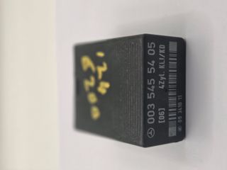 AIR CON RELAY KICKDOWN M111 USED