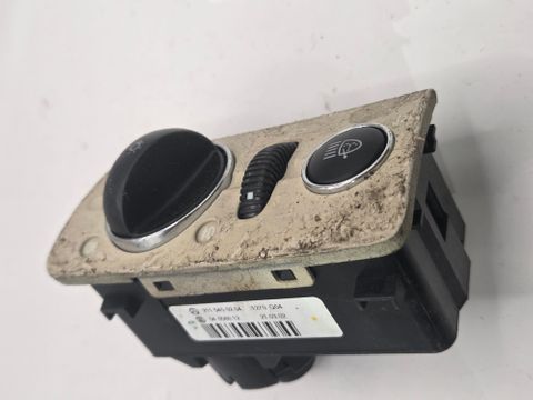 HEADLAMP SWITCH W211 USED