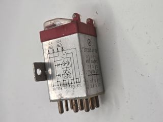 OVERVOLTAGE RELAY W201 W124 R129 USED