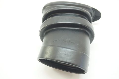 AIR BOX INTAKE HOSE M103