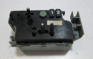 LH SEAT ELEC SWITCH W126 MEM USED