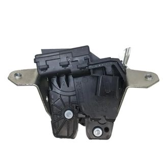 BOOT LID LATCH W205 MB
