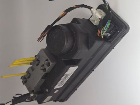 CENTRAL LOCK PUMP W208 W210 USED