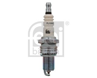 SPARK PLUGS M110 M116 WR7DC