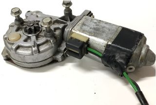 RF WINDOW MOTOR W124 USED