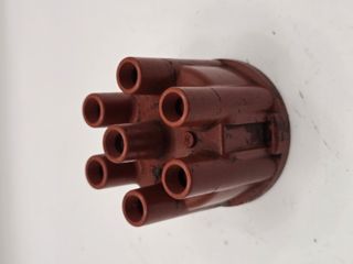 DISTRIBUTOR CAP M130 M180 USED