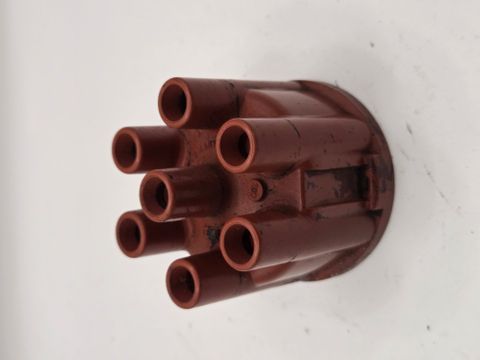 DISTRIBUTOR CAP M130 M180 USED