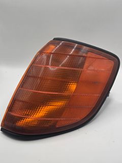 LF INDICATOR LAMP W140 USED