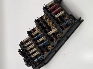 FUSE BOX W124 USED