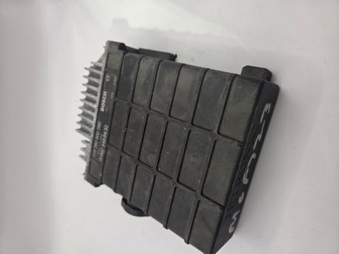 KE CONTROL UNIT W124  M103  USED
