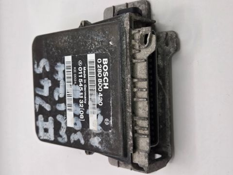 KE CONTROL UNIT M104 W124 USED