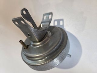 VACUMN ADVANCE M116-985 USED