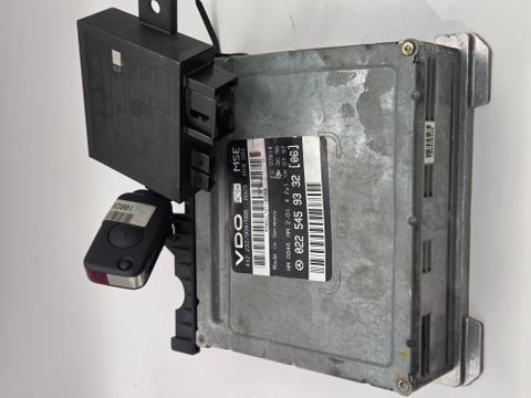 ME CONTROL UNIT SLK170  USED