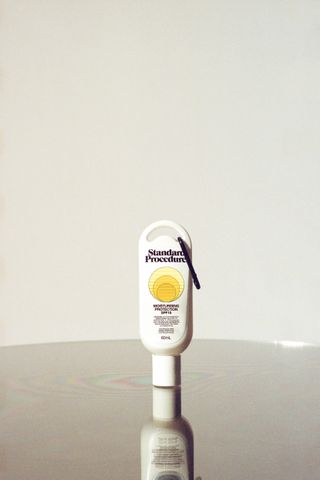 MOISTURISING PROTECTION SPF15 w clip 60ml