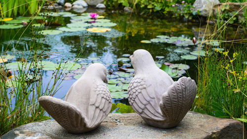 How to: Design a Sustainable, Low-Impact Garden with Stone and Water