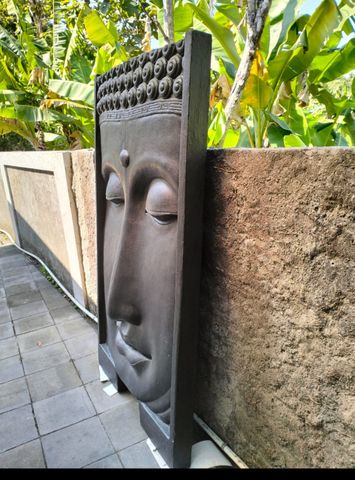 (Large) Buddha Face Pillar