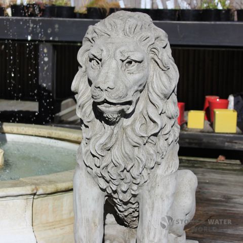 Large Seated Lion