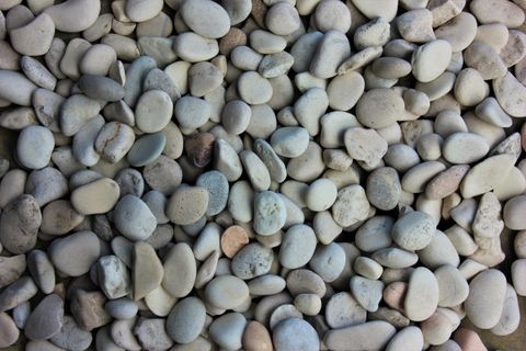 Moondance Pebble | 15-12mm (20kg Bag)