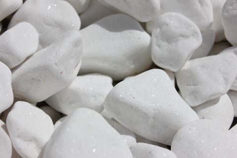 Loose Euro White Pebble | 120-20mm (per kg)