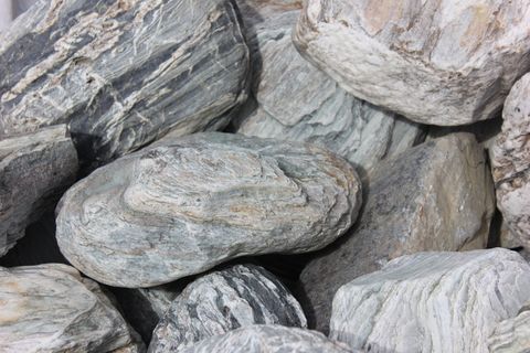 Alpine Ornamental Boulders (per kg)