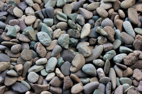 Polar Mix Pebble | 15-10mm (1ltr Bag)