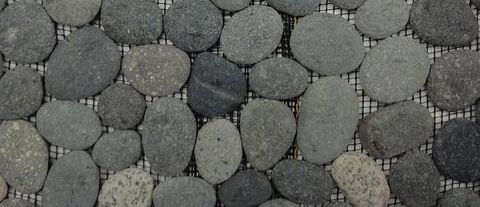 (Pebble) Black Sumatra | 100x300mm | Interlocking