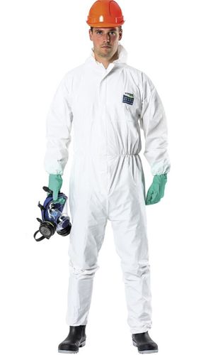 TITAN COVERALLS BIO HAZARD / WATER REPELL. (50)