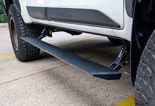 Eboard | Electric Side Steps - Hilux N80 (2015+)