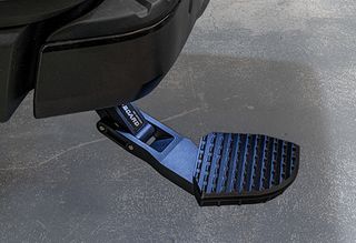 Electric Rear Step - Next GEN Ranger 2022+ (with Factory Rear Bumper)