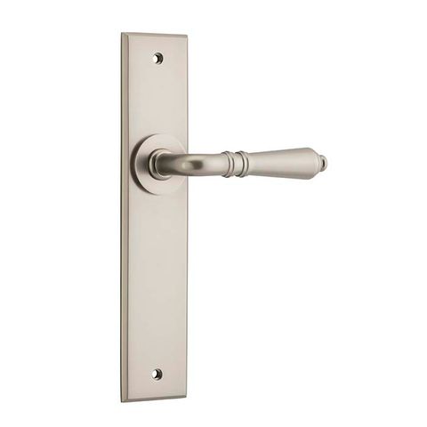 Sarlat Chamfered Lever Pas SN