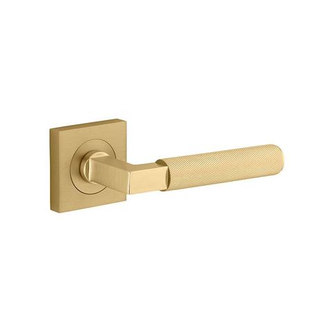 Brunswick Square Rose Lever Pas BGP