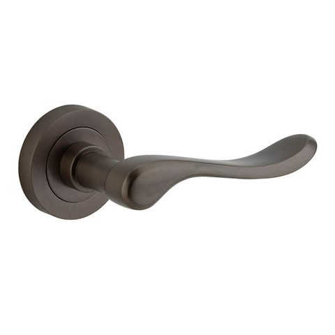 Stirling Round Rose Lever Pas SB