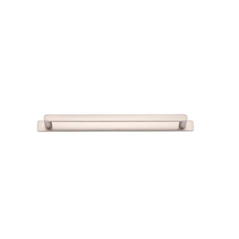 Osaka Cabinet Pull on Backplate 256 SN