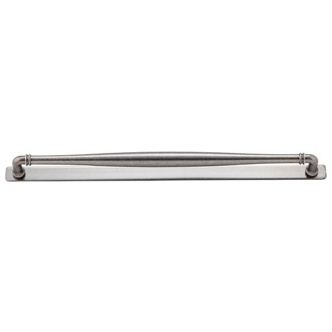 Sarlat Cabinet Pull on Backplate 450 DN