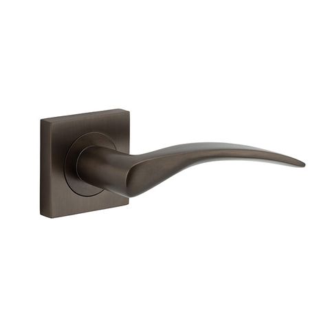 Oxford Square Rose Door Lever