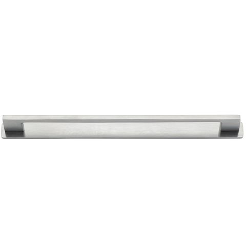 Cali Cabinet Pull on Backplate 256 BC