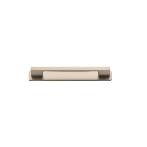 Cali Cabinet Pull on Backplate 128 SN
