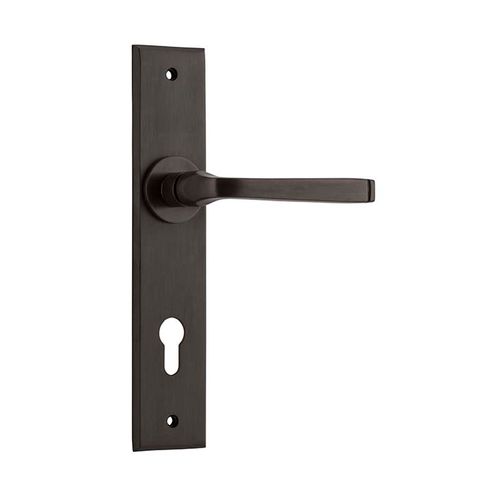 Annecy Chamfered Lever Ent SB