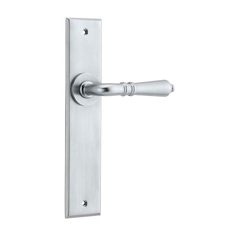 Sarlat Chamfered Lever Pas BC